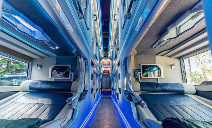 Xe Vip 24 cabin Viet Nam Bus